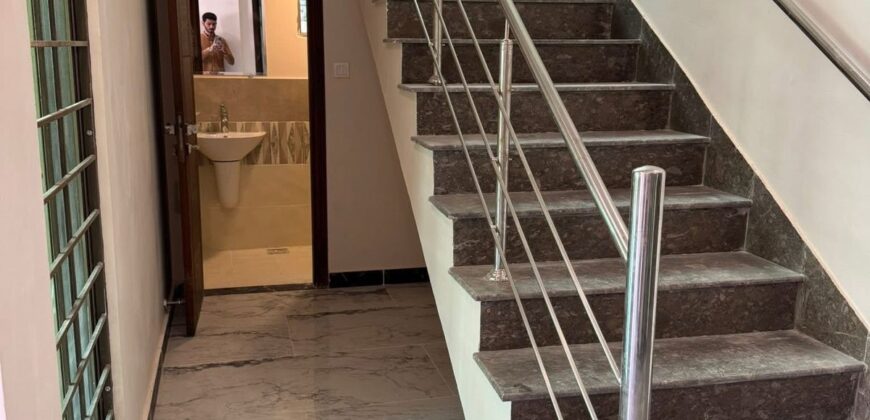 Luxury 5 Bedroom House